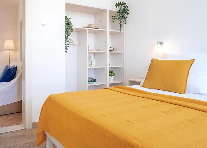 Apartments \